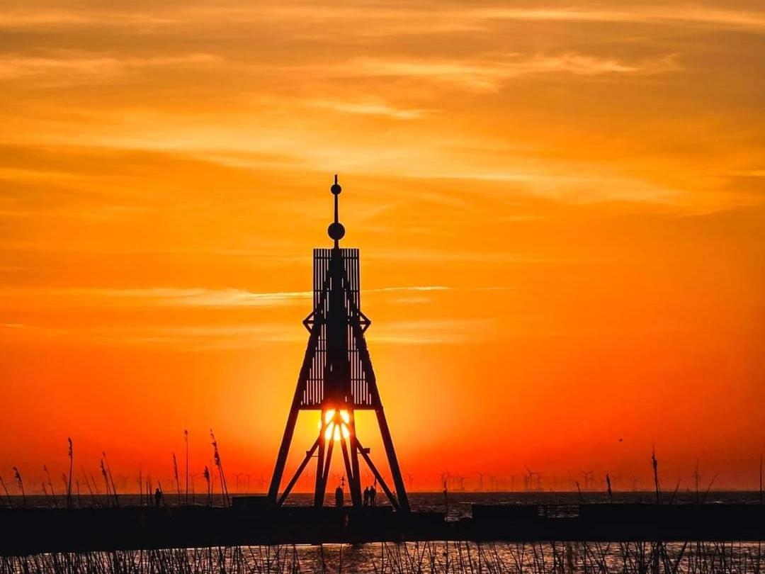 Strandloft Cuxhaven Im Haus Frauenpreiss Sahlenburg - Strandnah - 2 Hunde Willkommen -Schwimmbad - Sauna - Direkt Am Wald - Dachterrasse Mit Blick Nach Neuwerk Exterior photo